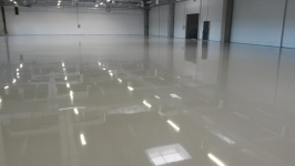 Finisare pardoseli industriale