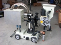 Tractor cu prindere magnetica pentru sectionarea tuburilor metalice