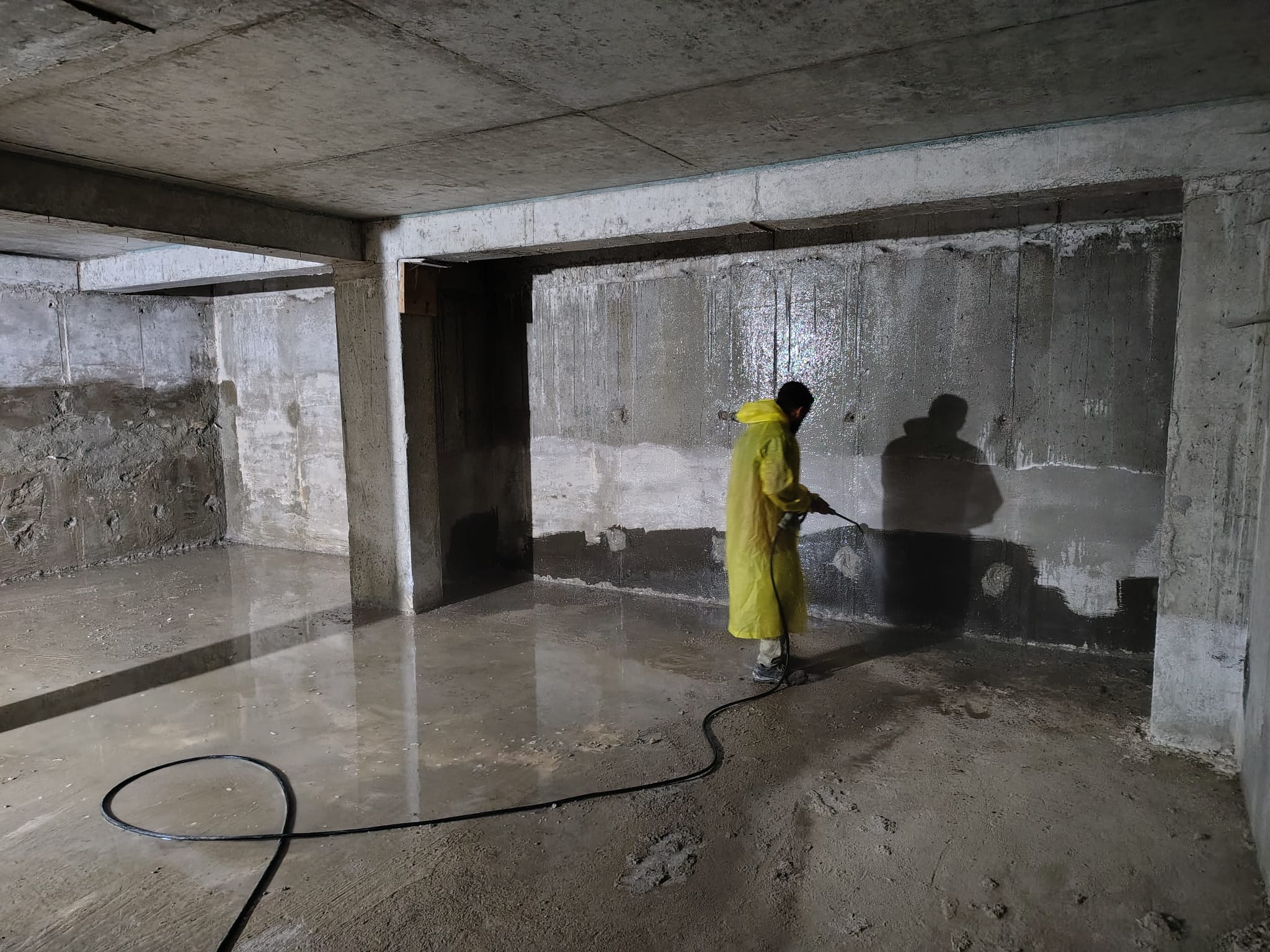 Hidroizolații și dezumidificatoare