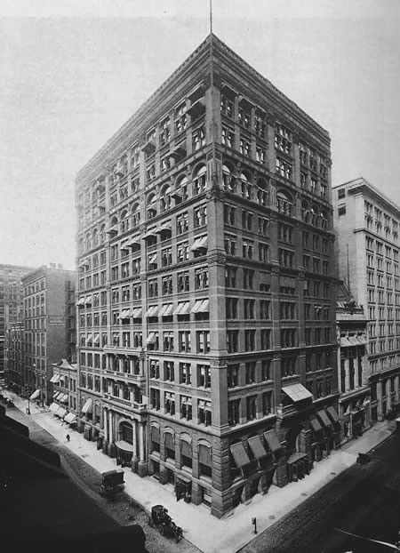 Primul zgaraie-nori din lume (1885): Prima cladire de asigurari sociale din Chicago